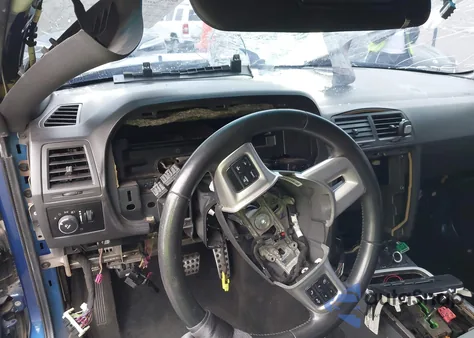 2011 Dodge Challenger Srt8 from USA, damaged, VIN 2B3CJ7DJ2BH501588